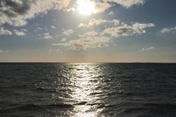Solnedgang i vandet ved Samsø