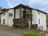 3-værelses lejlighed på 75 m² til 4 personer beliggende i det hyggelige lejlighedshotel "Hotel um Walde" i Zweifall, 15 km fra Aachen.