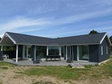 Virkeligt flot sommerhus til 6 personer beliggende på Helgenæs med en fantastisk panoramaudsigt over Århusbugten.