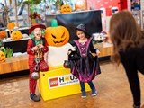 Halloween i LEGO® House i Billund
