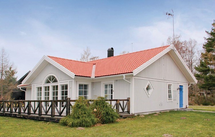 Rigtigt hyggeligt feriehus til 6 personer beliggende i Brandstorp med en fantastisk panoramaudsigt over Vättern.