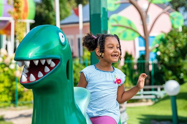 Heide Park Resort Schorchs Dinoabenteuer