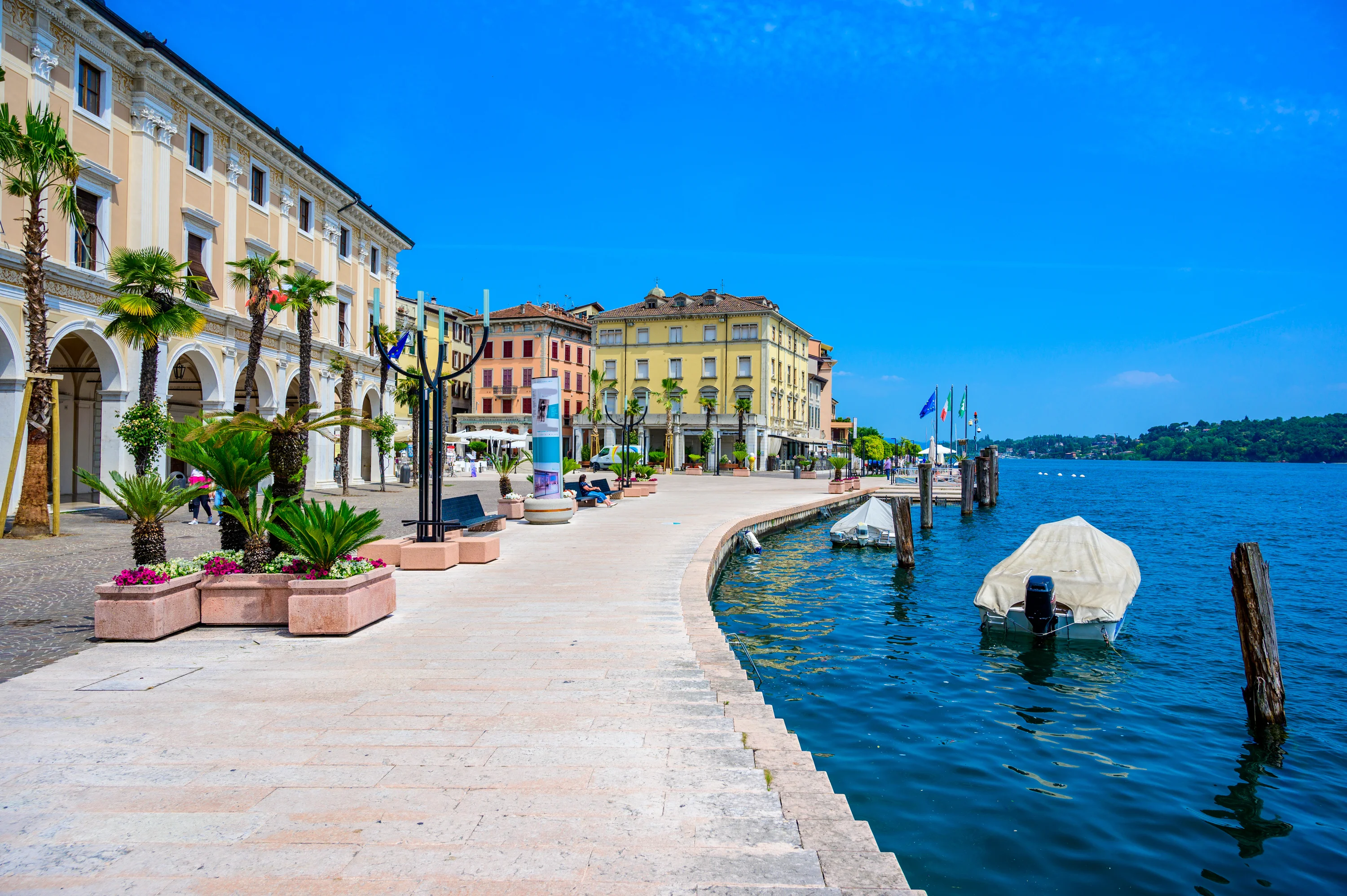 Salò – en smuk by ved Gardasøen i Italien og et populært rejsemål