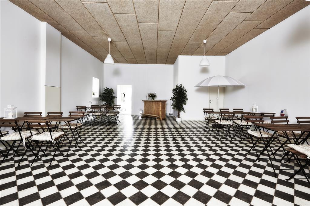 privat sommerhus 24 personer fyn spisesal_084-M66720