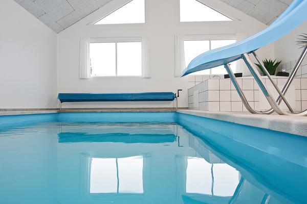 poolhus blåvand - 090-35667