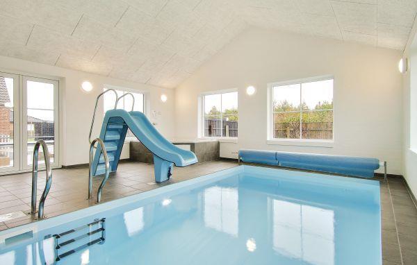 sommerhus vesterhavet 24 personer pool_130-C79167