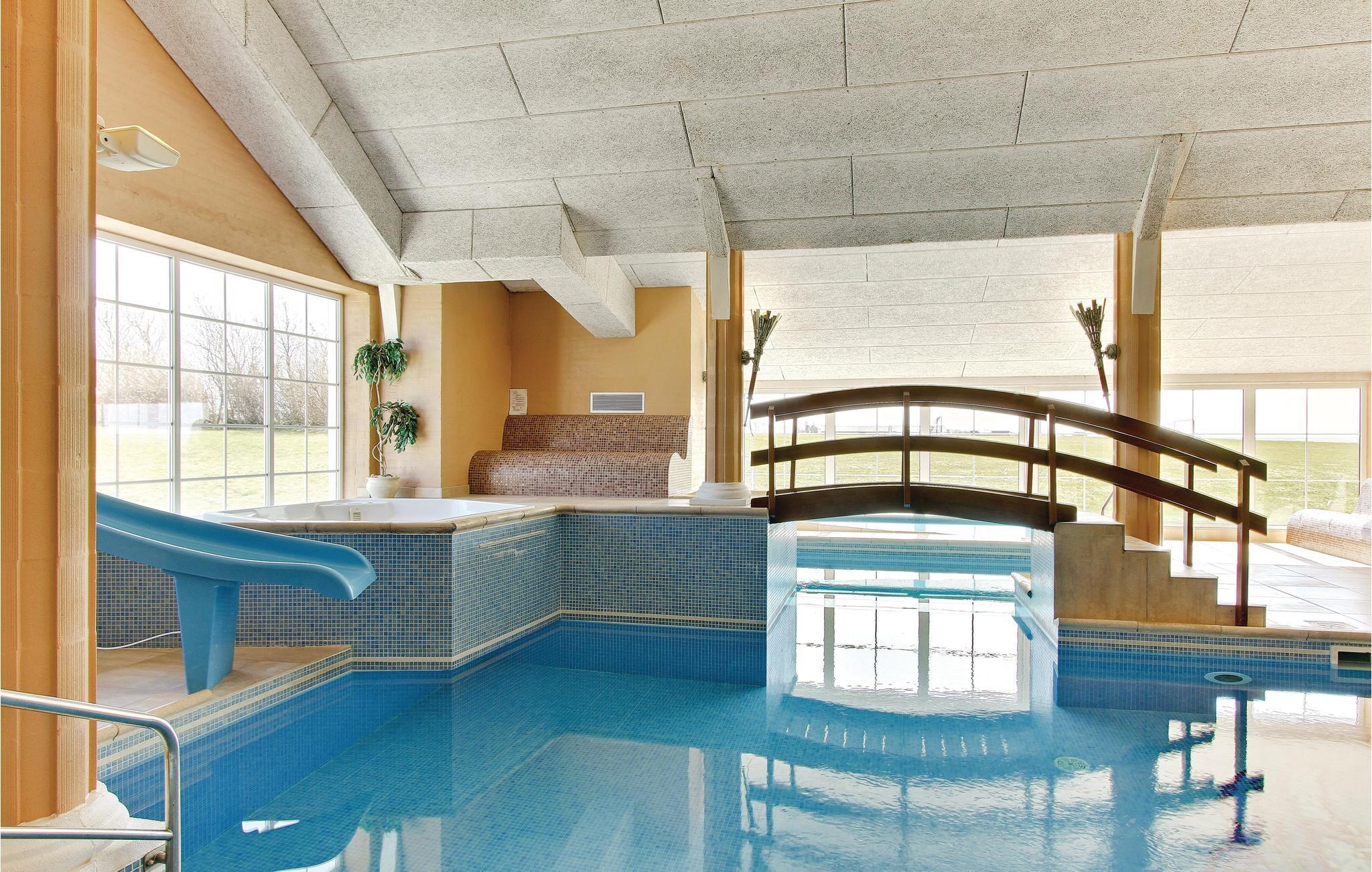 bakkegaarden_pool_160-B6003